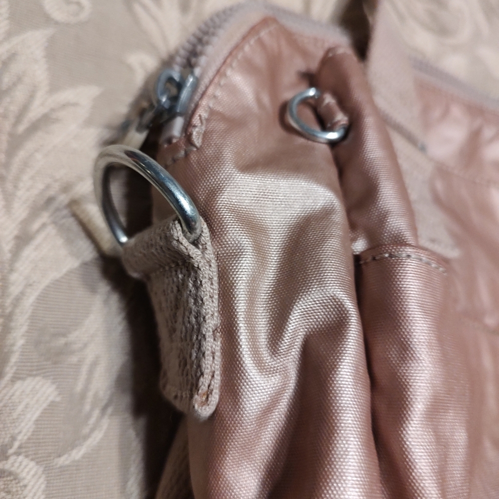 🩷👛🩷(Reduced) Shimmering Kipling Frosted Iridescent Blush Pink Utility Handbag - Picture 10 of 15